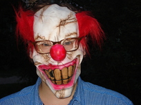 Event-Picture: Halloween: wer Horror liebt musz Horror reimen Hinter der Maske: Georg Leß